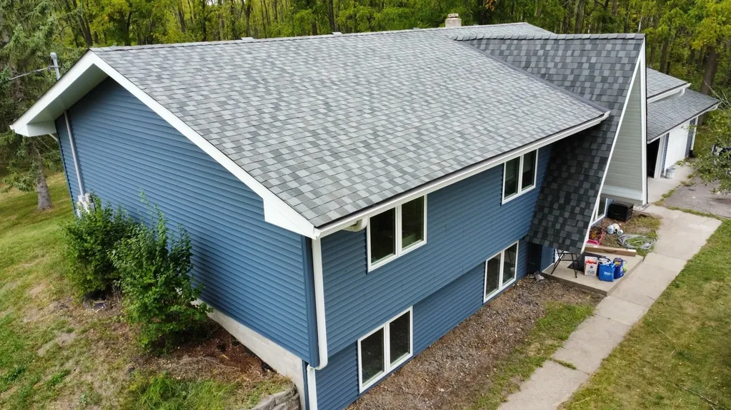 roof replacement project for a Minnesota home