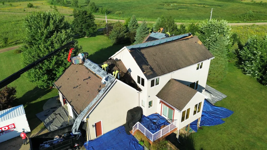 roof replacement project for a Minnesota home